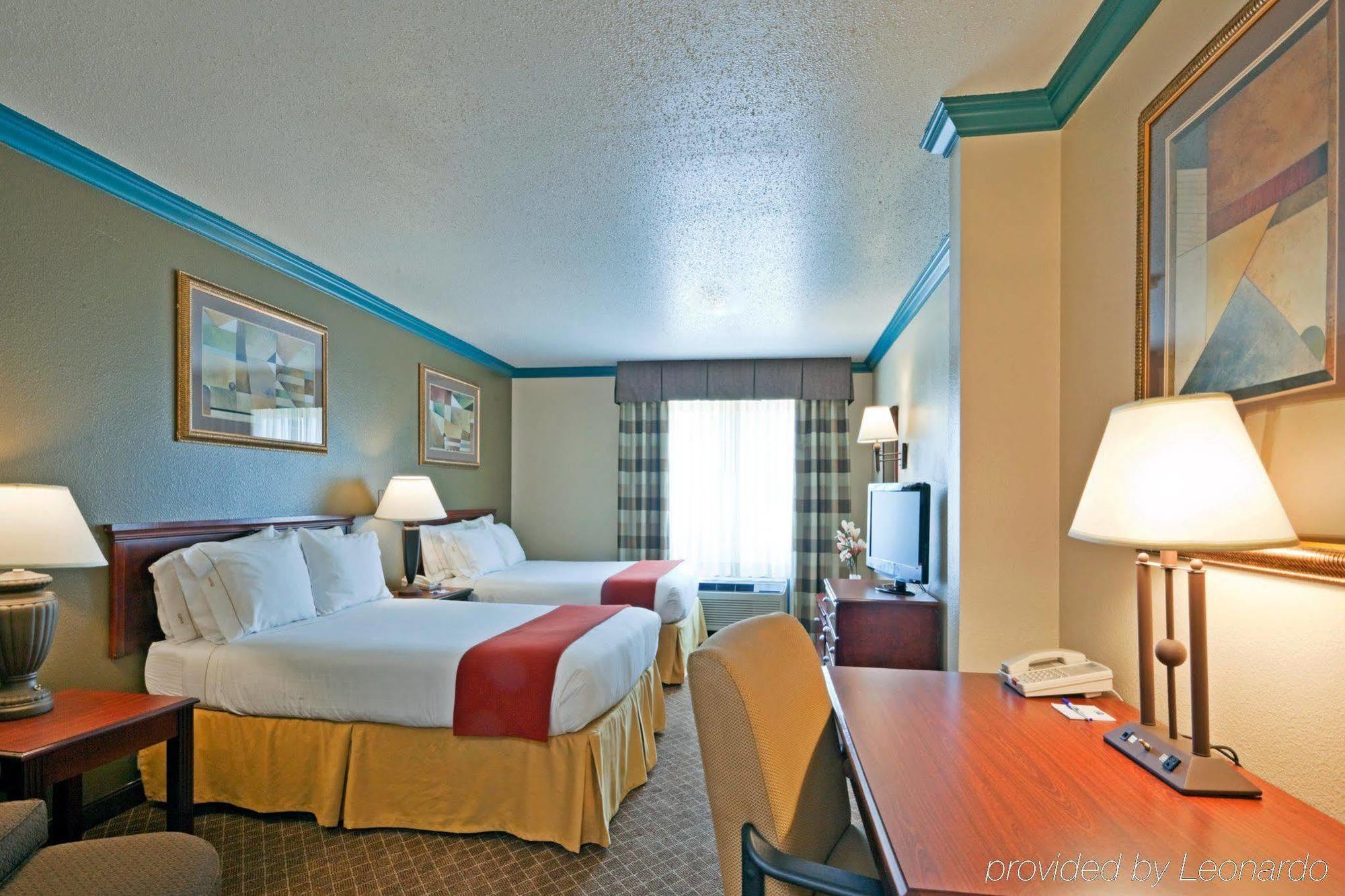 Holiday Inn Express & Suites Austin North Central, An Ihg Hotel Extérieur photo